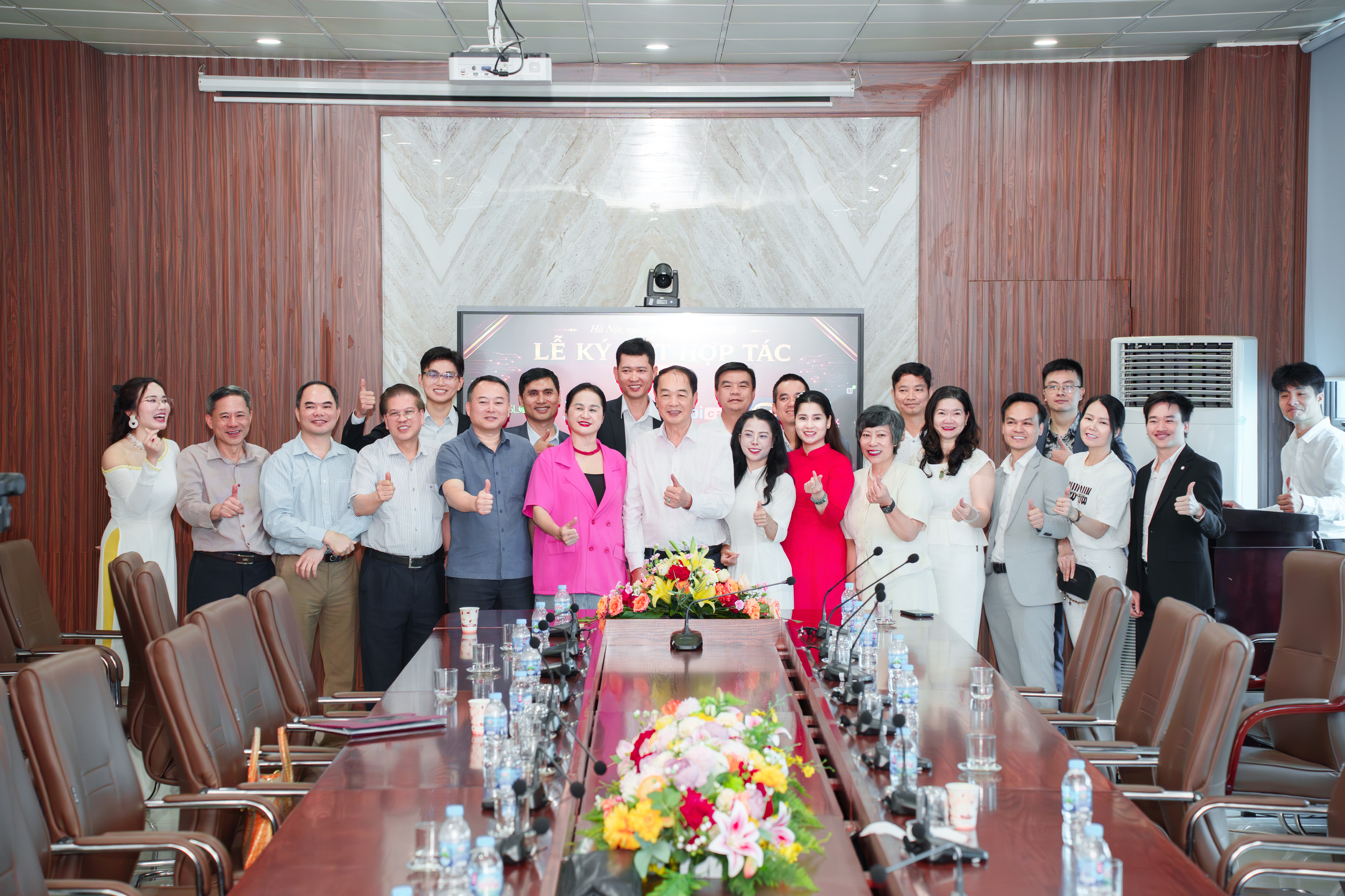 ARTECH Robotics tham dự lễ ký kết hợp tác chiến lược